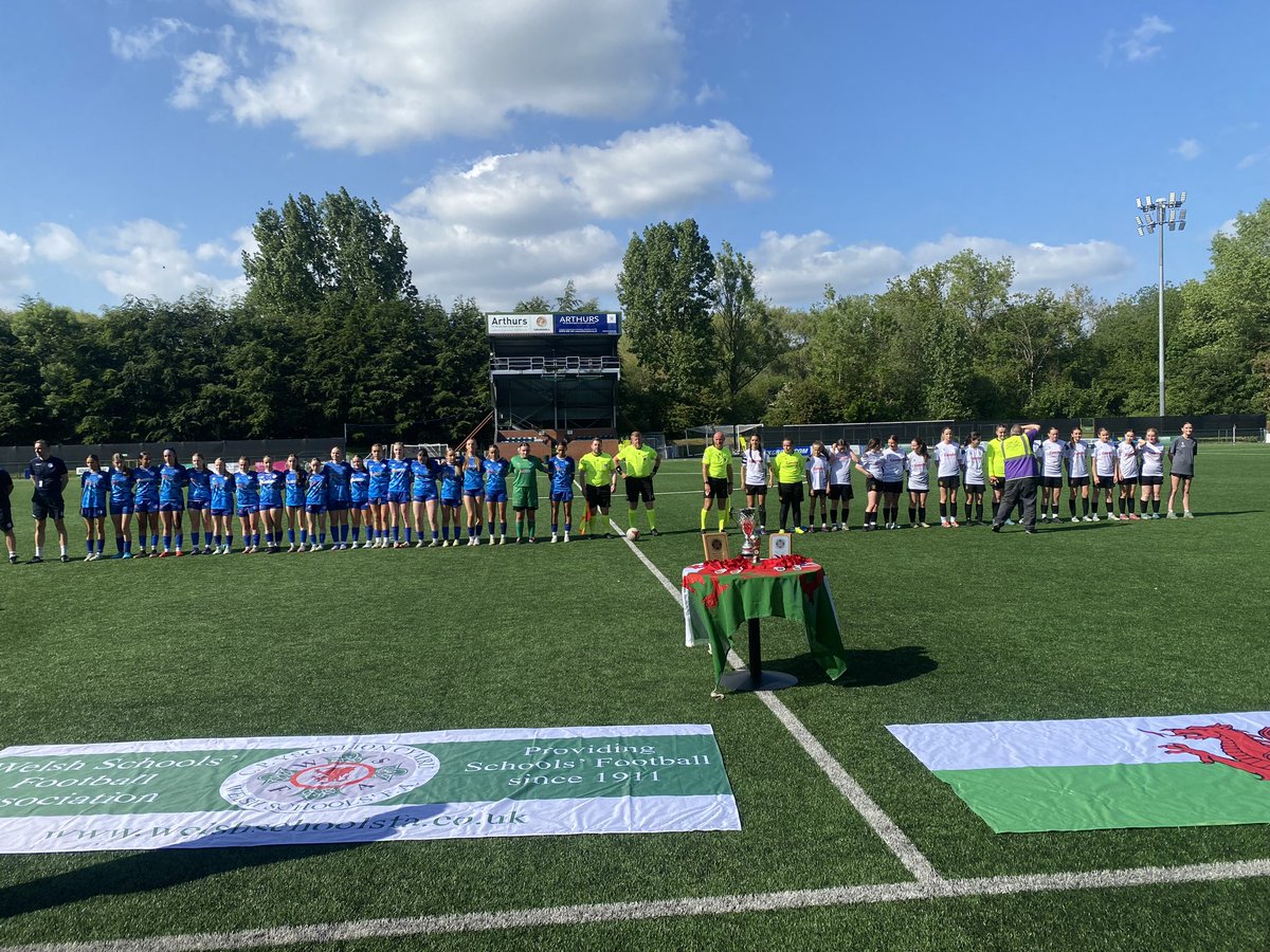 WelshSchoolsFA's tweet image. INTER ASSOCIATION FINAL | U14 Girls Final 🏴
👊🏻 #GAME 9️⃣
🏆 | #InterSchoolsAssociation
@CVSFA 🆚 @SwanseaSFA
⏱️ 0’
⚔️ SCORE: 0-0
📲 LIVE UPDATES
#WSFA @WSFA_InterAssoc