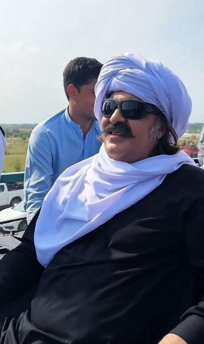 کرپشن کا دوسرا نام غنڈاپور 
#CorruptKPGovt