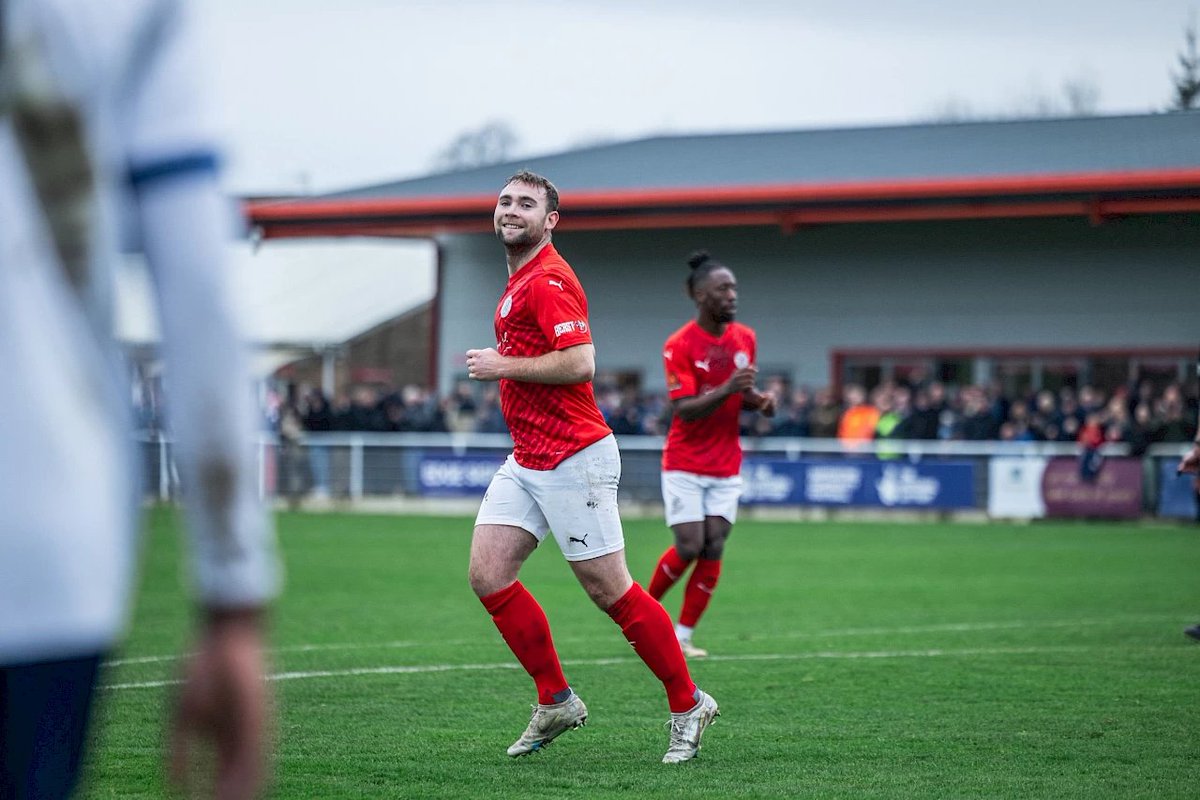 SamuelCol1115's tweet photo. 5 - Connor Hall - ST

Connor Hall has just scored 18 goals and lifted the National League North trophy with Brackley, but I still think this is a solid suggestion.

Hall has been a goal machine in the NLS/N for a number of clubs, but has struggled at every opportunity when he has tried his luck in the National League.

Based off this I feel he could be temped to stay in the NLN, with a local move to Kidderminster and another try at winning some silverware, with the help of his goalscoring prowess.