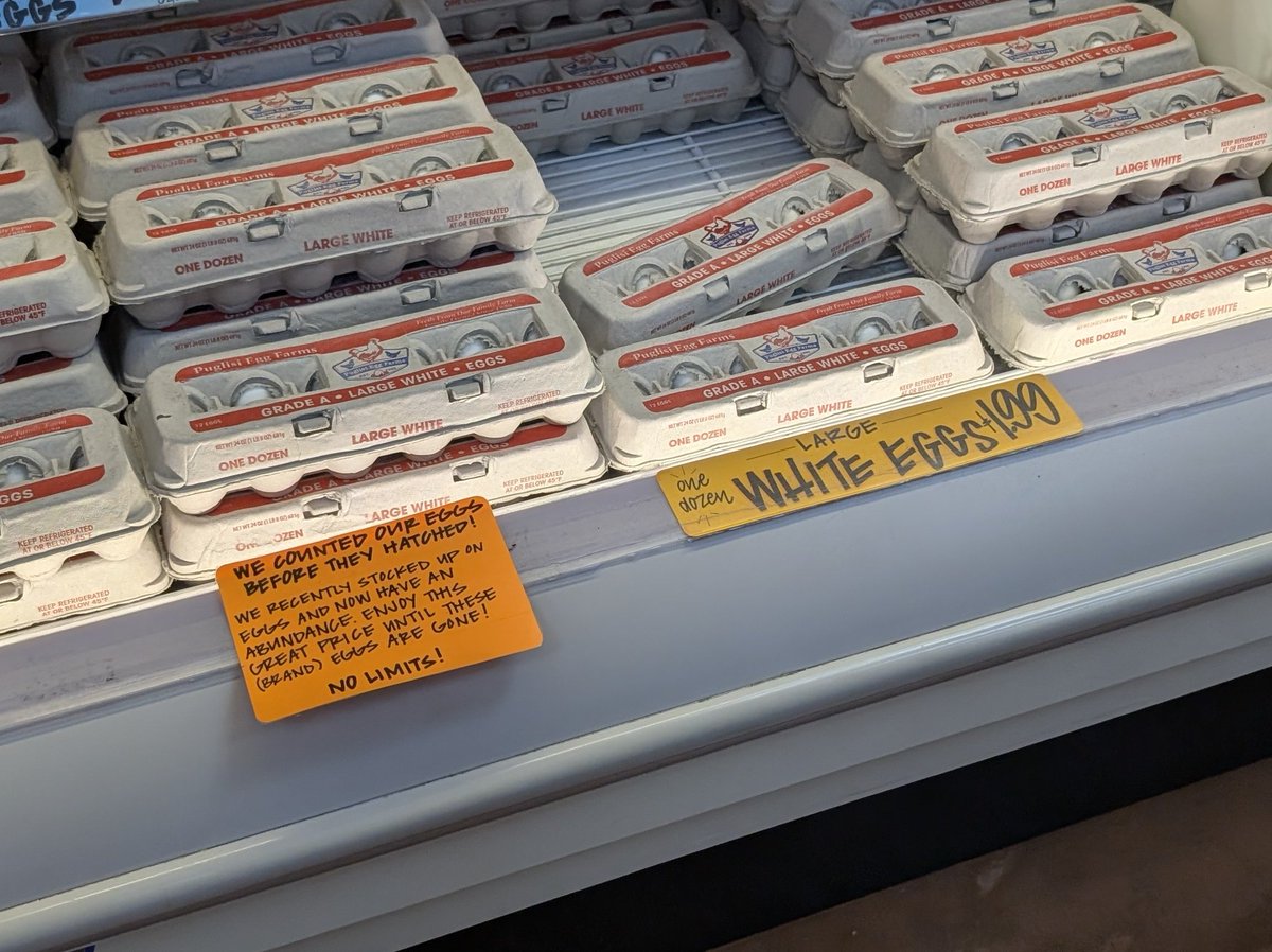 Инвестировал в яйца при $2.67 за дюжину, и они после этого упали до $1.99.
Яичный рынок обваливается.