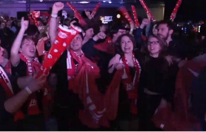 Ale że Martynka (dziewczyna ze strimów zamulka) i jego była dziewczyna razem w Żylecie z10. TO JEST NIEDOPOMYŚLENIA #RiftLegends #FMS #KMF #Zamulekafera #martynkadowora