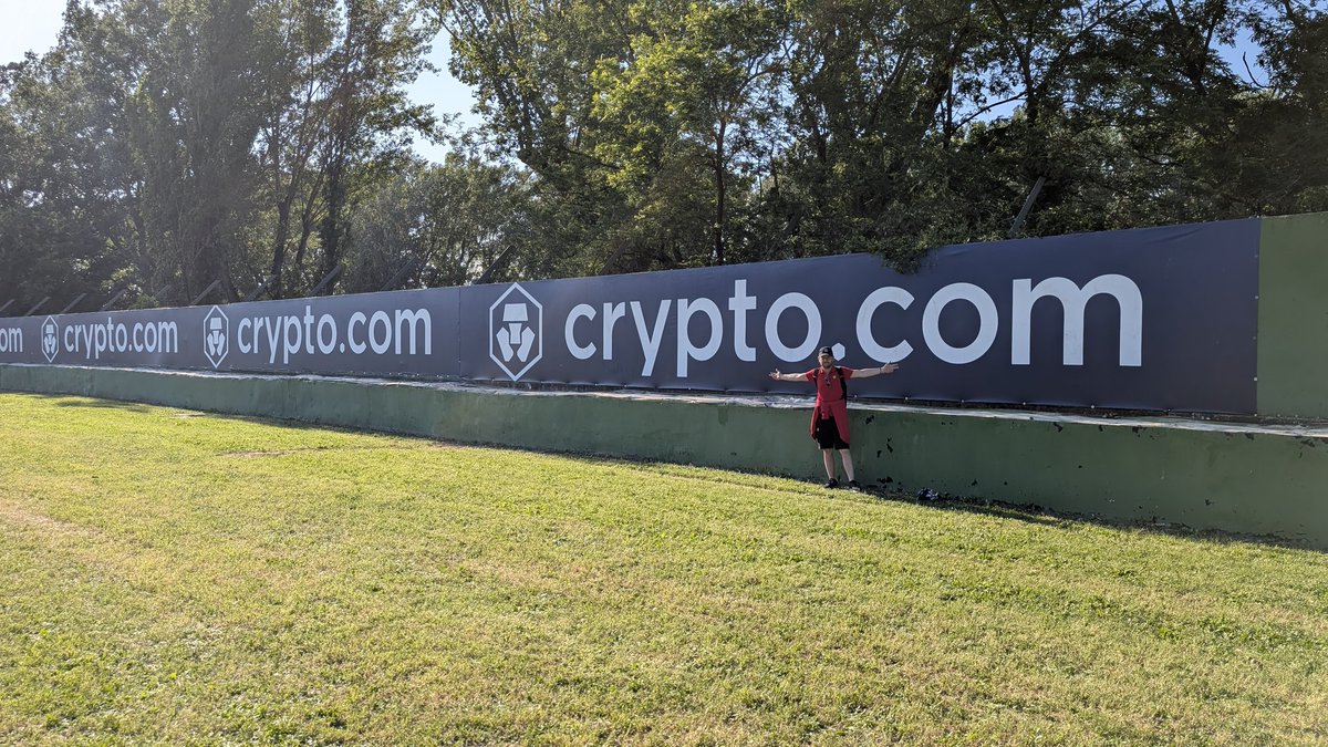 FormulaUnu's tweet image. Thanks @cryptocom for a wonderful F1 Imola GP @F1 💗