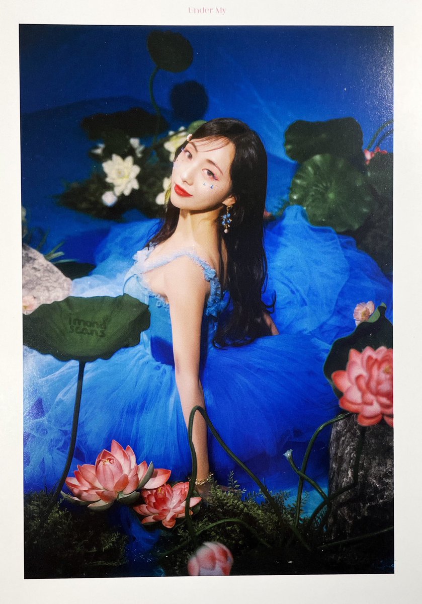 imondscans's tweet photo. Scans from the album I:MOND - 'UNDER MY' PINK ver. 

#아이몬드 #I_mond #imond 
#UNDERMY #UNDER_MY   
#아현
 #A_hyeon #Ahyeon https://t.co/qBaQwXV0bv