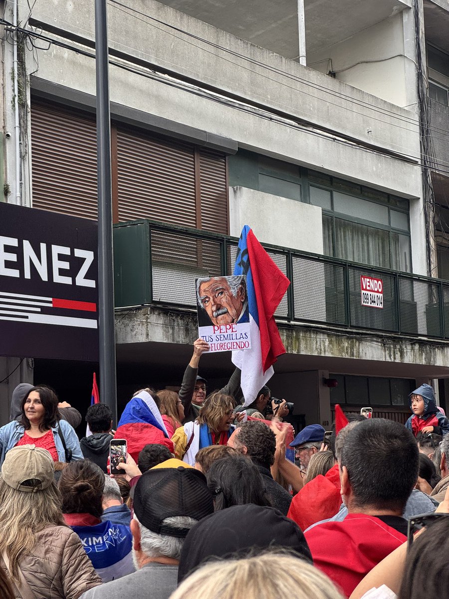 CaceresShelsian's tweet photo. Ayer en Lavalleja, los viejos lloraban emocionados, CAMBIAMOS y su resistencia no fue en vano compañeros! ✊🏼 https://t.co/T5T4rJ4klI