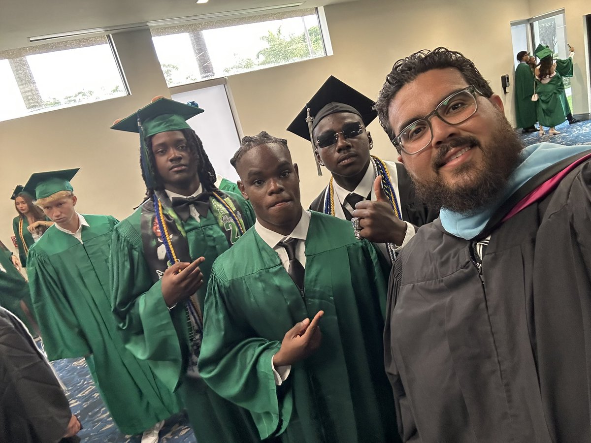 Alex Gonzalez (@coach_gonzo1357) on Twitter photo Just Some of the <a href="/SCanyonsFB/">Somerset Canyons Football</a> Seniors that I had the pleasure and honor of getting to know & Coach over the last 4 years and watching them cross the stage was a special moment . It’s why I coach to see them grow into young men 🙏🏽 Congratulations c/o 25 #CultureWINS Just Some of the <a href="/SCanyonsFB/">Somerset Canyons Football</a> Seniors that I had the pleasure and honor of getting to know & Coach over the last 4 years and watching them cross the stage was a special moment . It’s why I coach to see them grow into young men 🙏🏽 Congratulations c/o 25 #CultureWINS