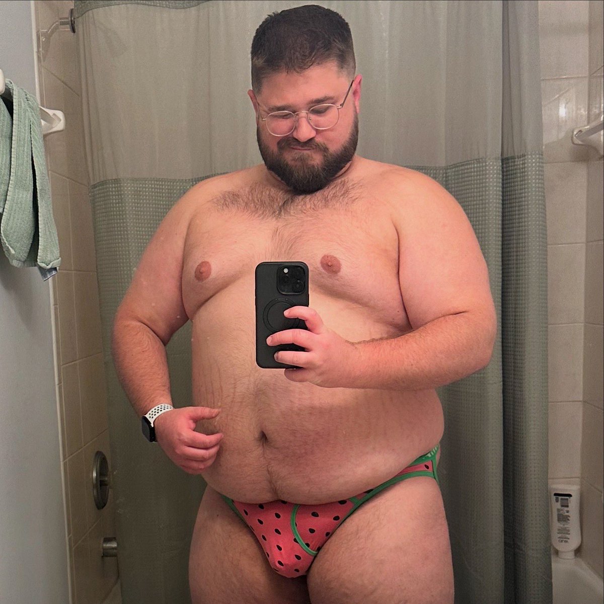indycub9's tweet photo. bathroom lighting was good https://t.co/W7blsYPXhz