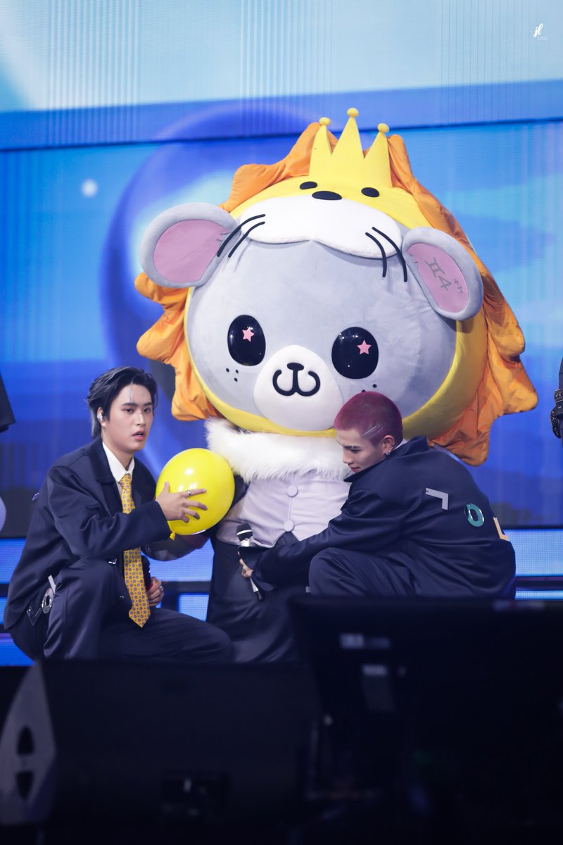 Jetaime_xx4's tweet photo. สิ่งนี้น่ารักกกกก ลูกคุณหนูววว ~ 

FLY TO THE SKY WITH GEMFOT
#LOLFanFest2025D2
#เจมีไนน์โฟร์ท #GeminiFourth
#Gemini_NT #Fourthnattawat https://t.co/rFROJDcxw4