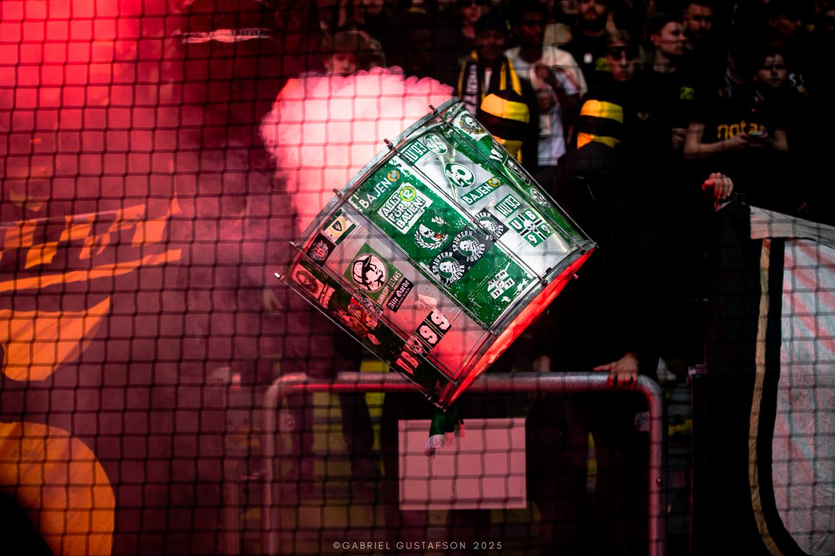 Sverige.scenen tweet media