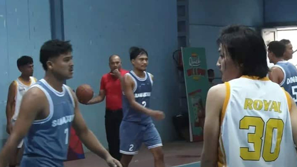 हिमालयन जाभा बास्केटबल लिग : रोयल्सको दोस्रो जित

विस्तृत : kantipurtv.com/sports/2025/05…

#KantipurNews #KantipurTVHD #Kantipur