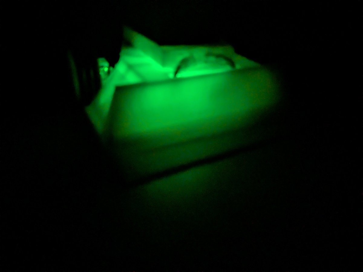 pooh03916380's tweet photo. うごいた!
良い!
蓋が閉まらない!(設計ミス)
暗闇で光る!
#ロボット相撲 #robotsumo https://t.co/XSiEPY54jR