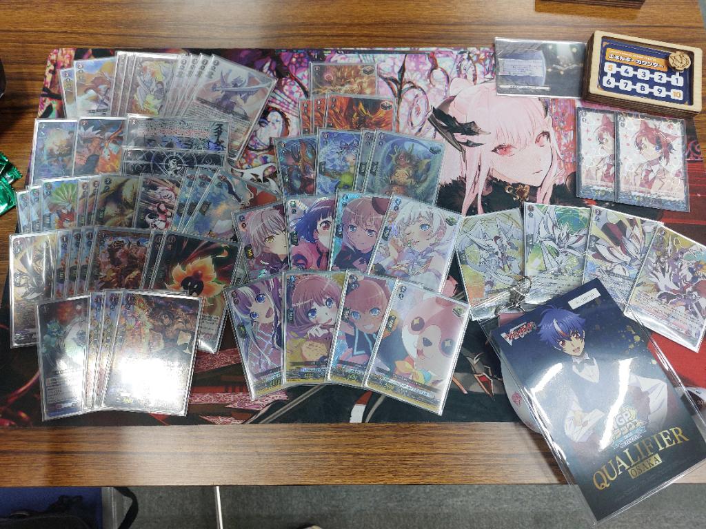 ErenZero25's tweet photo. WGP 大阪 2025
デッキ: ヴァージルア
R1 vs バヴ 先O
R2 vs マグノ 後O
R3 vs エスタ 後O
R4 vs エレド 後X
R5 vs エレド 後X 
R6 vs オールデン 後O
R7 vs バヴ 後O

DAY 2
R8 vs ブラグ 先 X (アルフナイツ引いてない)

結果 5-3
対戦ありがとうございました！
#ヴァンガード https://t.co/YcT3aYaGKi