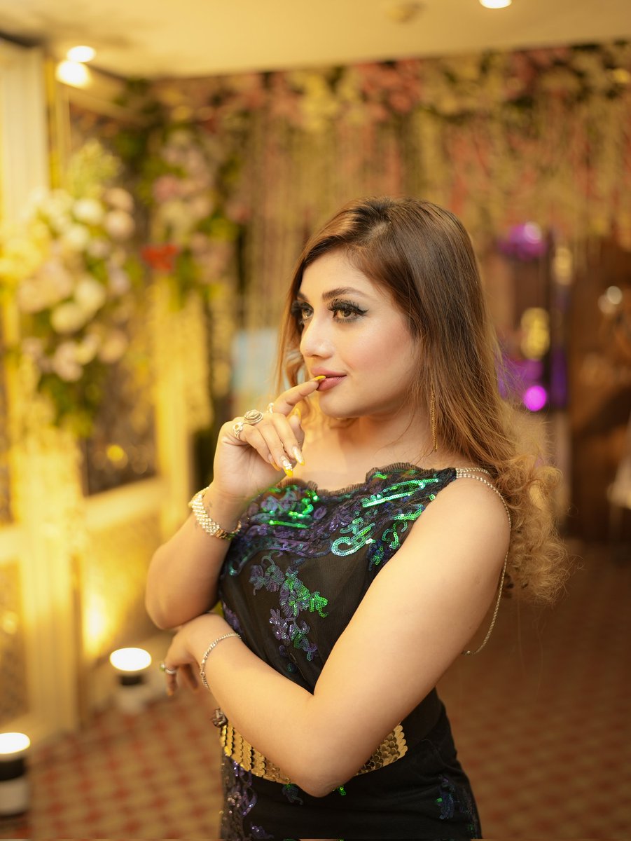 AnchorChand's tweet photo. #นาฏราชครั้งที่16 #Inthe8ightxFREENBECKY #JossGawin #actress #anchorchandnijaiswal #Balochistan https://t.co/AqMAiti693