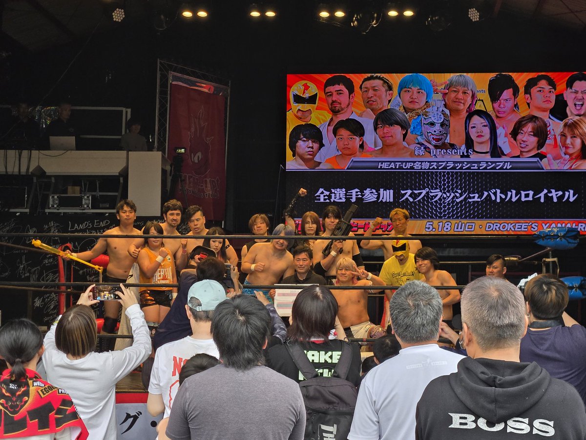 今週末最後は超YAMAGUCHI。
大盛り上がりでした！
それぞれの場所で活躍する仲間を見て自分も頑張ろうと思いました✨️