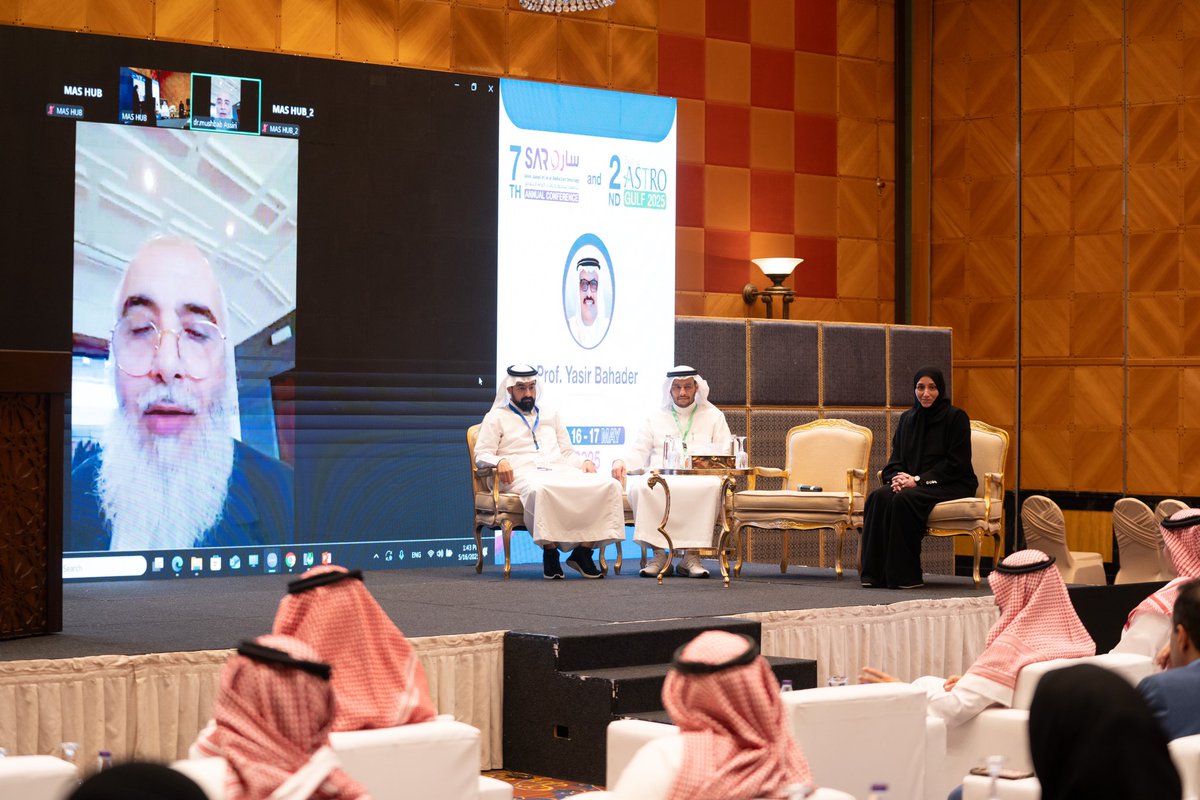 SARO (@saro_ksa) on Twitter photo Congratulations to Prof. Yasir Bahader, recipient of the SARO Lifetime Achievement Award
presented by Prof. <a href="/masiri1111/">مشبب علي العسيري</a> .
A true pioneer whose visionary leadership has shaped the landscape of radiation oncology in our region.
#SARO #SARO2025
<a href="/kauedu_sa/">جامعة الملك عبدالعزيز</a> Congratulations to Prof. Yasir Bahader, recipient of the SARO Lifetime Achievement Award
presented by Prof. <a href="/masiri1111/">مشبب علي العسيري</a> .
A true pioneer whose visionary leadership has shaped the landscape of radiation oncology in our region.
#SARO #SARO2025
<a href="/kauedu_sa/">جامعة الملك عبدالعزيز</a>