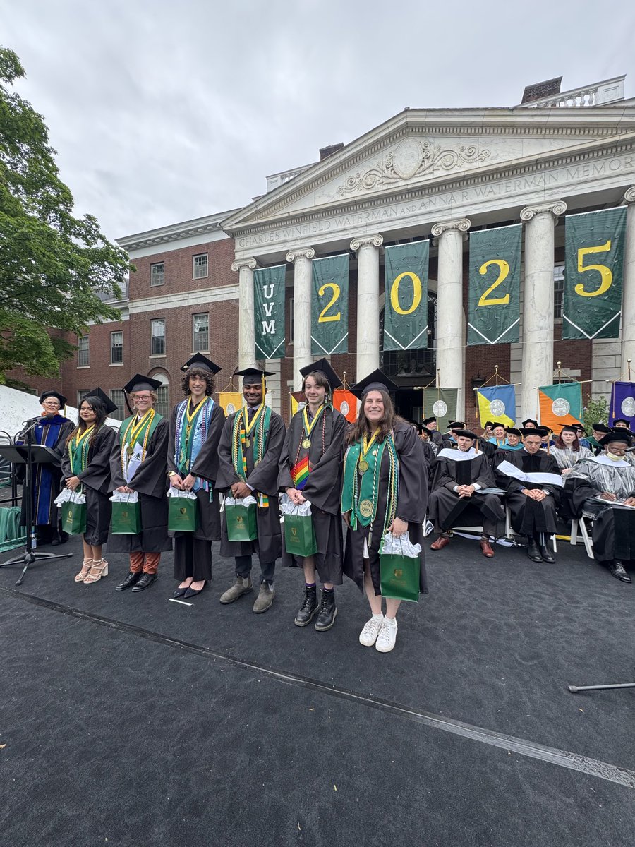 UVMPattyPrelock's tweet image. What a wonderful graduation day @uvmvermont Congratulations Graduates of the Class of 2025