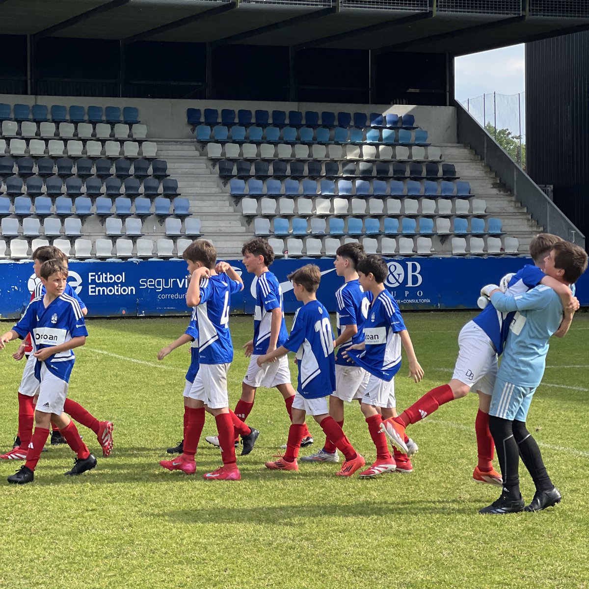 🎉 ¡El <a href="/DanokBatClub/">Danok Bat</a> se lleva la FASE de CONSOLACIÓN de esta <a href="/BMWGrunblau/">BMW Grünblau</a> MALECON CUP en categoría ALEVÍN 2013!

👏🏼 ¡ENHORABUENA, CAMPEONES!

#BMWGrunblauMaleconCup2025