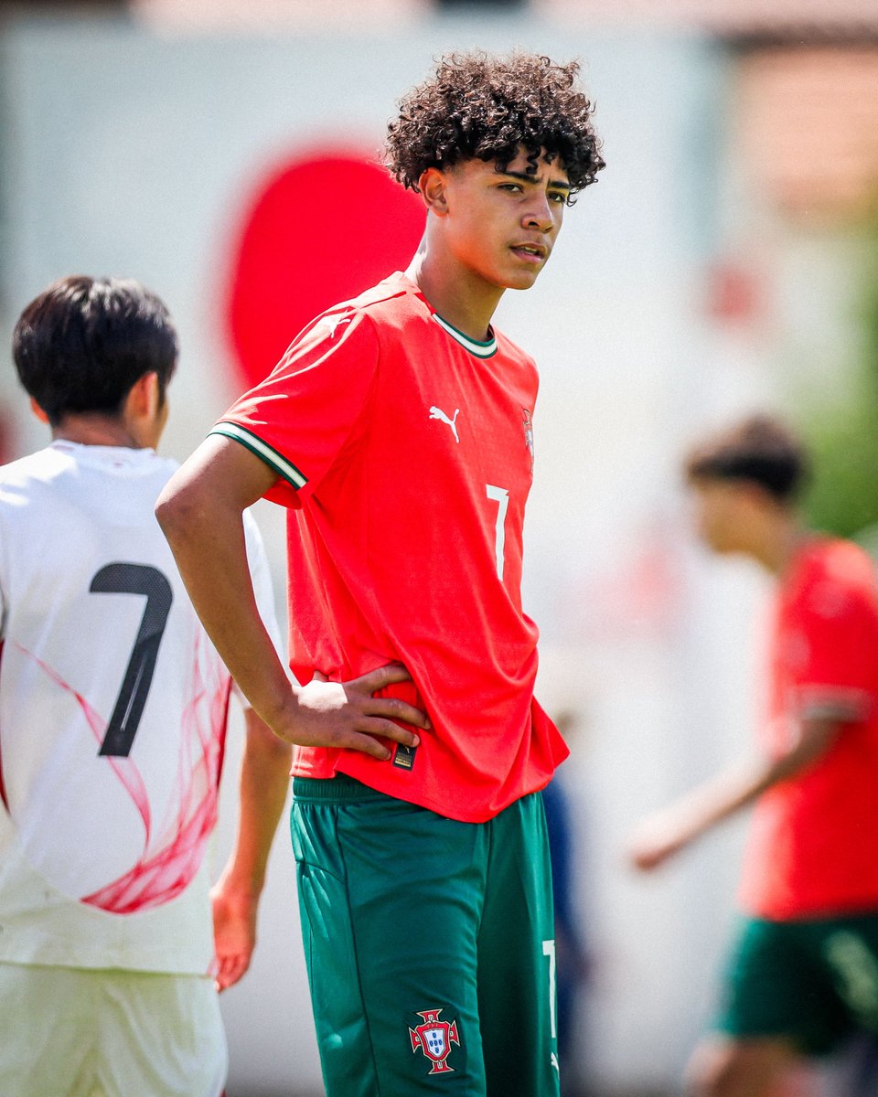 Never hate or give any backlash to any young player.