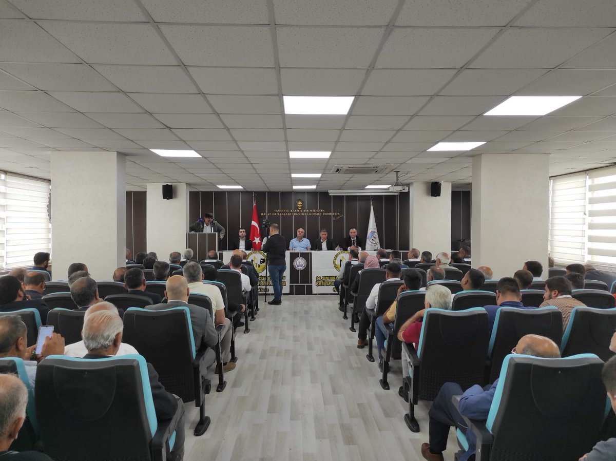 S.S Şanlıurfa Galericiler Sitesi Toplu işyeri  yapı genel kuruluna katılım sağladık Tekrardan başkan seçilen kıymetli <a href="/Osmankaragecil1/">Osmankaragecili</a> başkanımıza ve yönetim kuruluna başarılar dilerim.🇹🇷🇹🇷🇹🇷

<a href="/bybekirbozdag/">Bekir  Bozdağ</a> <a href="/hasansildak/">Hasan ŞILDAK</a>