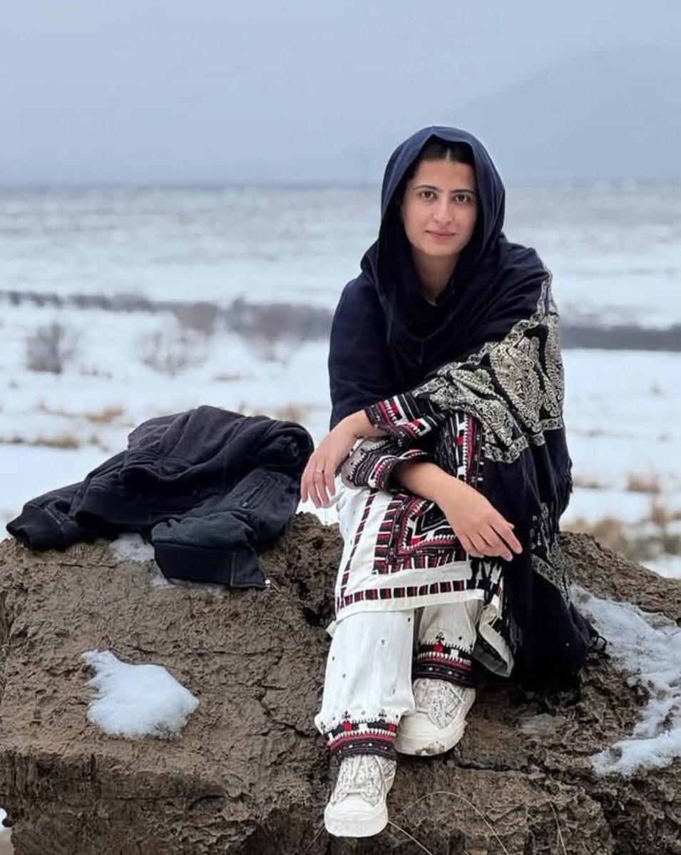 Beebow, known for her brave and energetic voice, has been in illegal detention for over two months. If we don’t stand with her, no one will dare to speak against these injustices. The nation must support those who show such courage.
#SaveBeebowBaloch
#SaveBYCLeaders