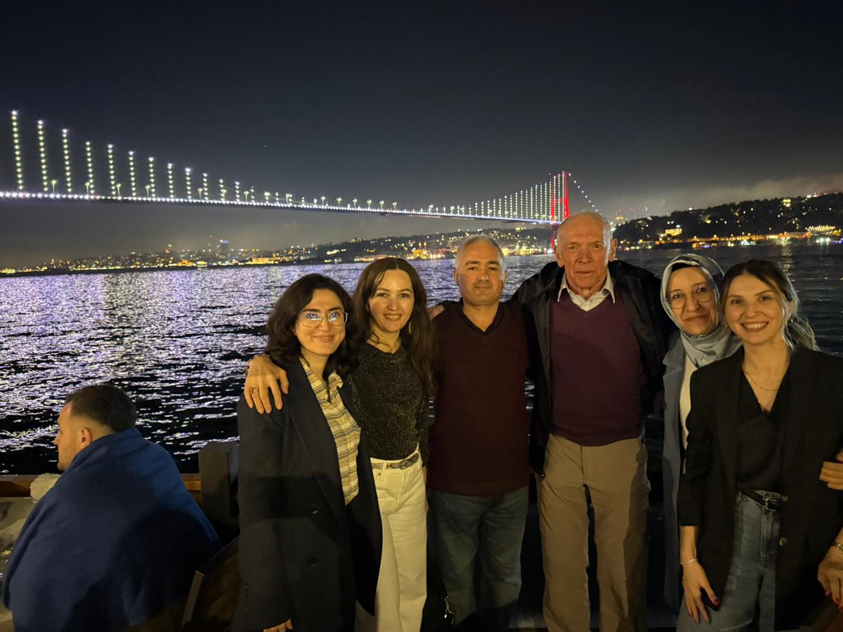 Dr.ismihan (@dr_ismihan) on Twitter photo It was a great pleasure to meet Dr Helliwell and Gasparyan in person. Heartfelt thanks to Dr Duruöz for the opportunity via outstanding Derm-Rheum-Gastro Symposium '25 <a href="/ArmenYuri/">Armen Yuri Gasparyan</a> <a href="/NeslihanGken7/">Neslihan Gokcen</a> <a href="/hande_snc/">Halise Hande Gezer</a> It was a great pleasure to meet Dr Helliwell and Gasparyan in person. Heartfelt thanks to Dr Duruöz for the opportunity via outstanding Derm-Rheum-Gastro Symposium '25 <a href="/ArmenYuri/">Armen Yuri Gasparyan</a> <a href="/NeslihanGken7/">Neslihan Gokcen</a> <a href="/hande_snc/">Halise Hande Gezer</a>