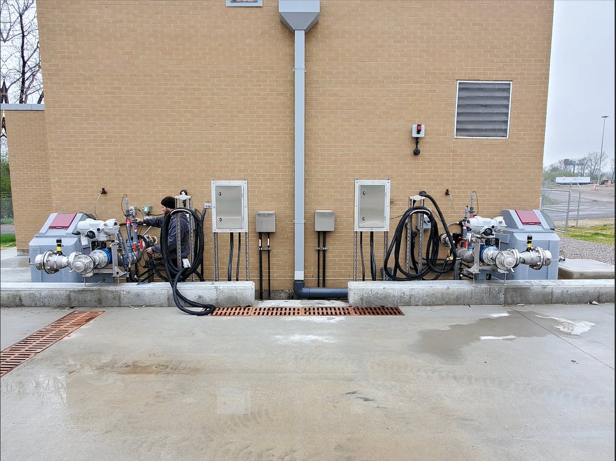 DOUBLE TROUBLE: The Twin Honey Monster SRS install at Pontiac WWTP in Oakland County tackles septage disposal issues with ease!

Click here to learn about this easy-to-install, automated system: ow.ly/fDyf50EJGrL

#MuffinMonster #WWTP #sewage #HoneyMonster #FOG