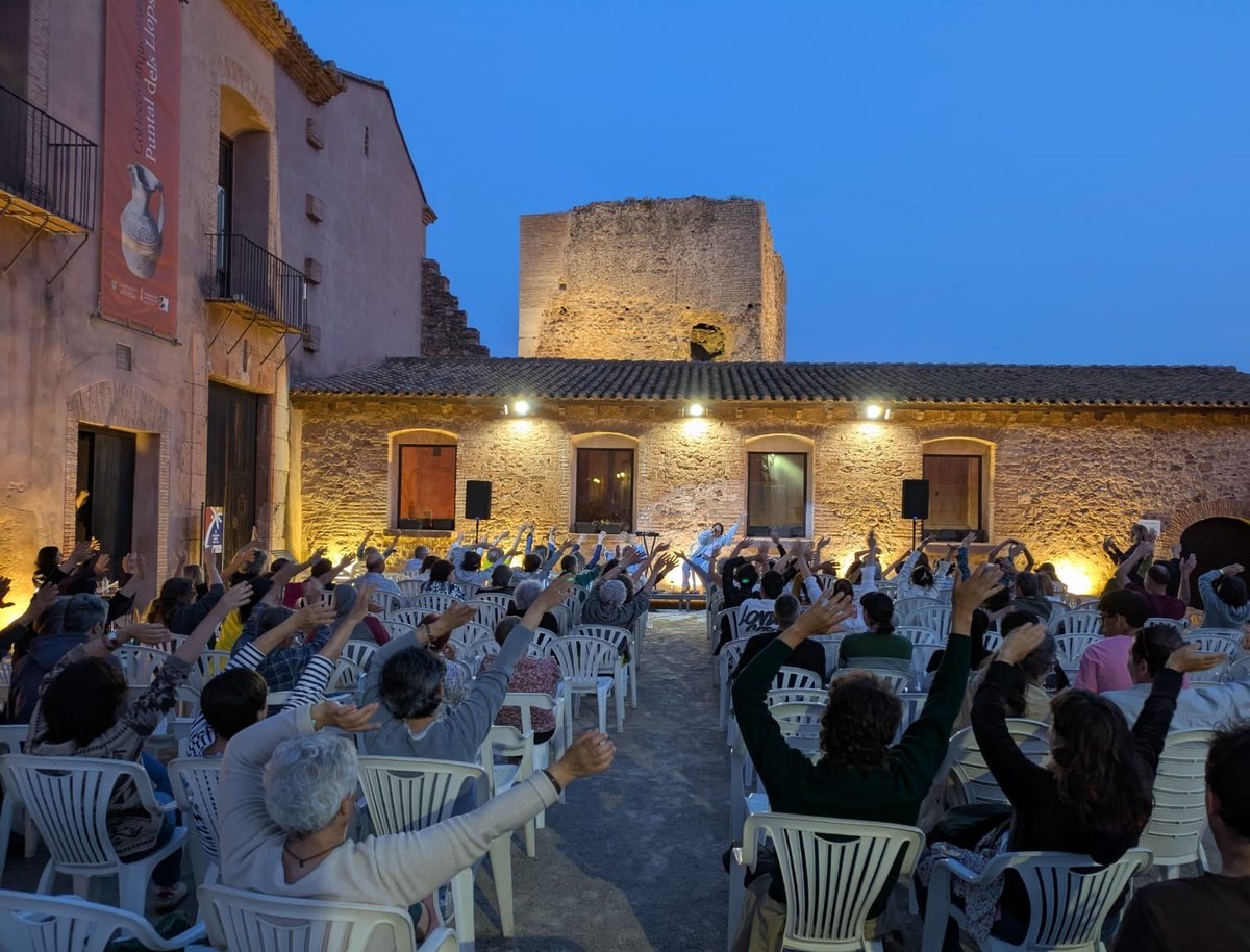 Dos magníficas jornadas con el III Festival Olocau d’Orella.

Tras la inauguración del Lavadero, el sábado se retomó el programa de actos con propuestas para todas las edades.

Un éxito de asistencia y de satisfacción del público que demuestra que #Olocau es sinónimo de #cultura.