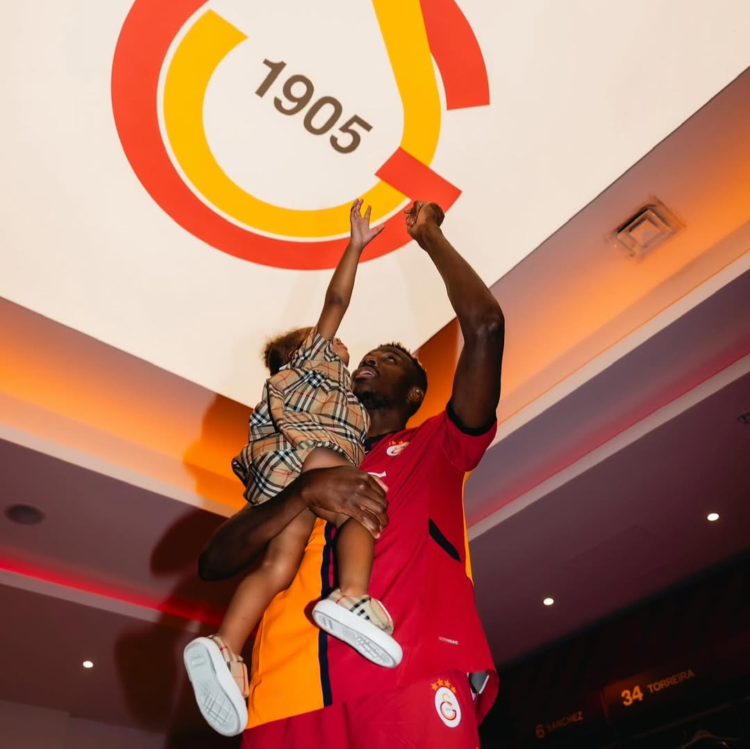 Osimhen's goal announced in the stadium by his daughter Hailey 🥰