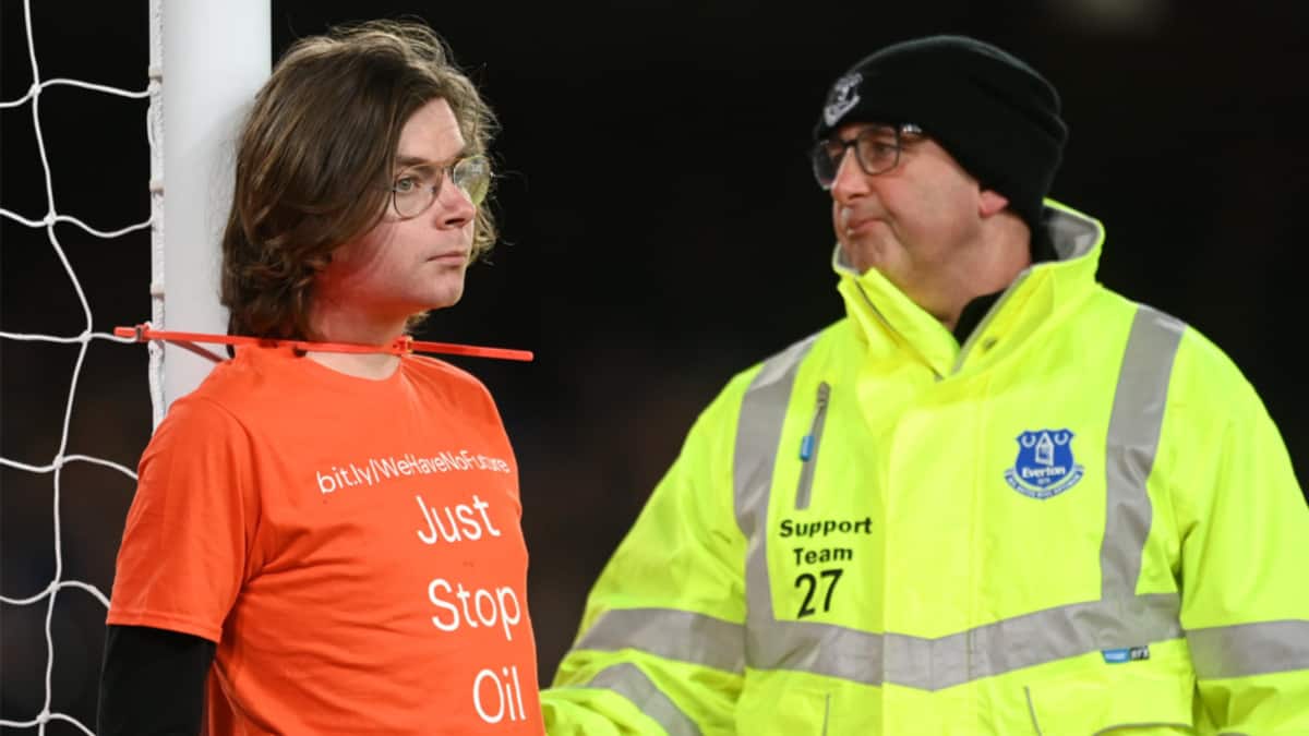 An Icon of Goodison Park, they should have brought him out and tied him to the post at full time