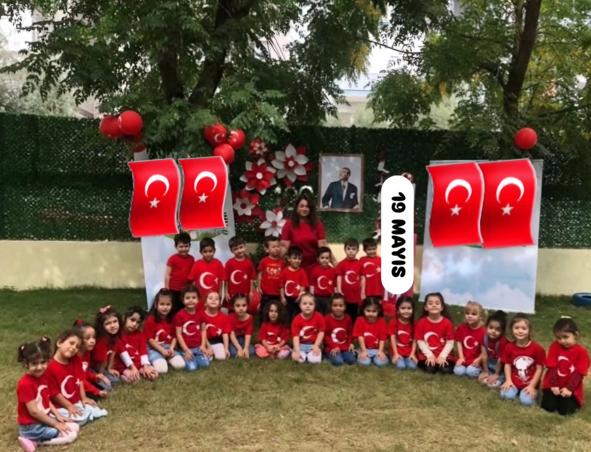Sevgi_aLma's tweet photo. Biz her şeyi gençliğe bırakacağız… Geleceğin ümidi, ışıklı çiçekleri onlardır. Bütün ümidim gençliktedir. Mustafa Kemal ATATÜRK
19 Mayıs Atatürk'ü Anma Gençlik ve Spor Bayramımız Kutlu Olsun 🇹🇷
#19Mayıs https://t.co/8d3XU09eZ5