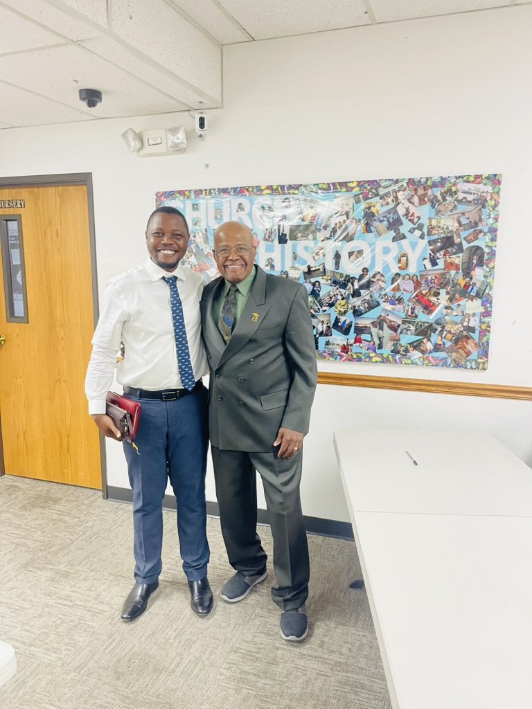 MalemboLE's tweet photo. Imempendeza Mungu hii leo nimeshiriki ibada kanisa la SECOND BAPTIST CHURCH   RENO,NEVADA.

Zaburi 133:1 https://t.co/WHVs5vKjUE