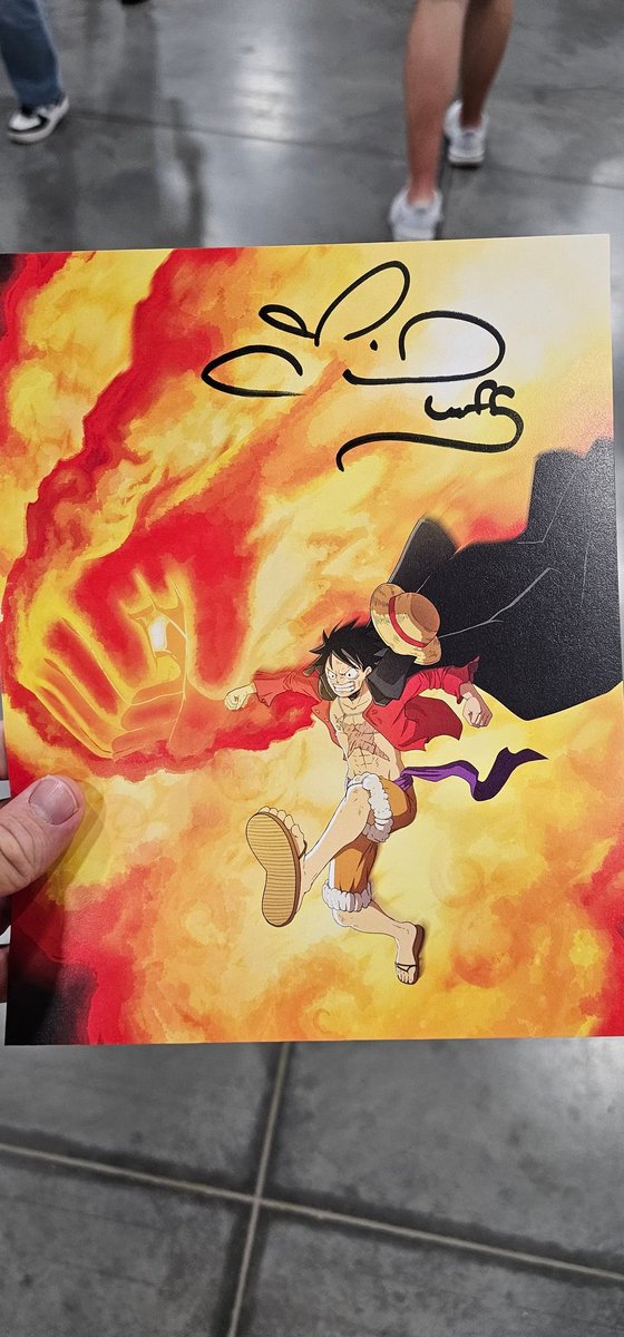 Met the lovely <a href="/ccarrollbeard/">Colleen Clinkenbeard</a> the voice of one of my favorite anime voices of all time today. She was awesome! Thank you for continuing to voice Money D. Luffy!! 😃🙌