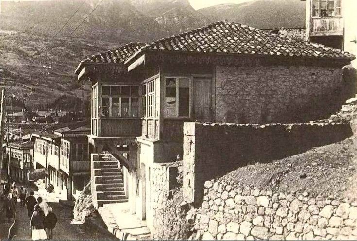 EyGuzelQirim's tweet photo. 18 May 1944 Qırım Tatar Soyqırımı 

#18May1944
#QirimTatarSoyqirimi
#Unutmadiq https://t.co/7i45EMVstu