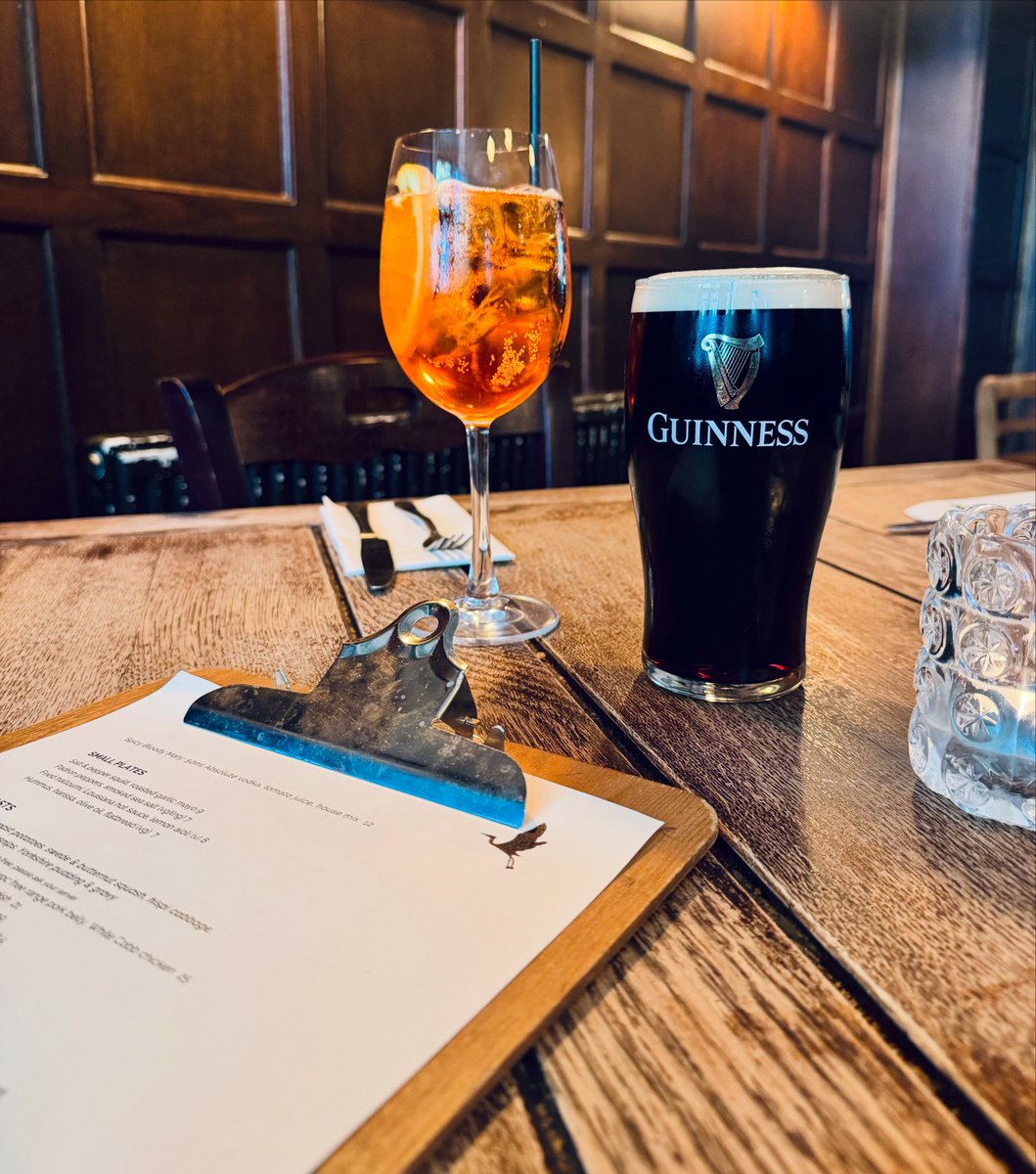 Sunday sips and roasting until 9pm #SE22 #LondonPub #EastDulwich
