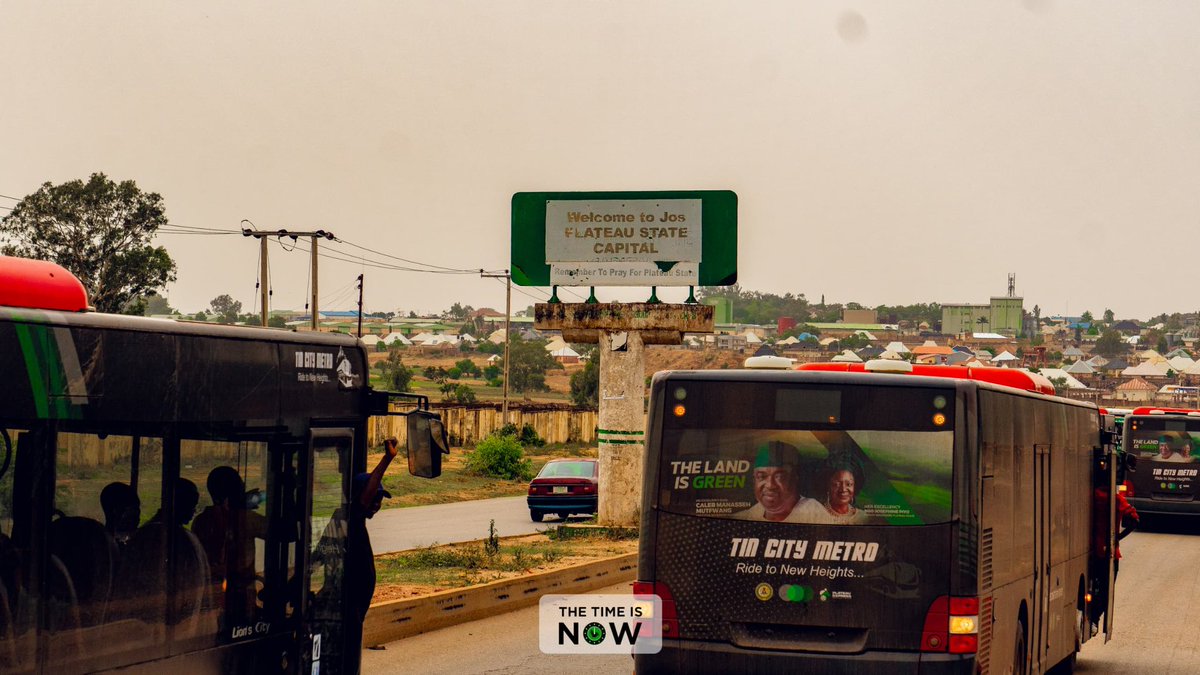 _TheTime_isNow_'s tweet photo. New Tin City Metro Buses Arrive in Jos – A Milestone in Governor Mutfwang’s Urban Transportation Vision. https://t.co/RsaQg1NtFw