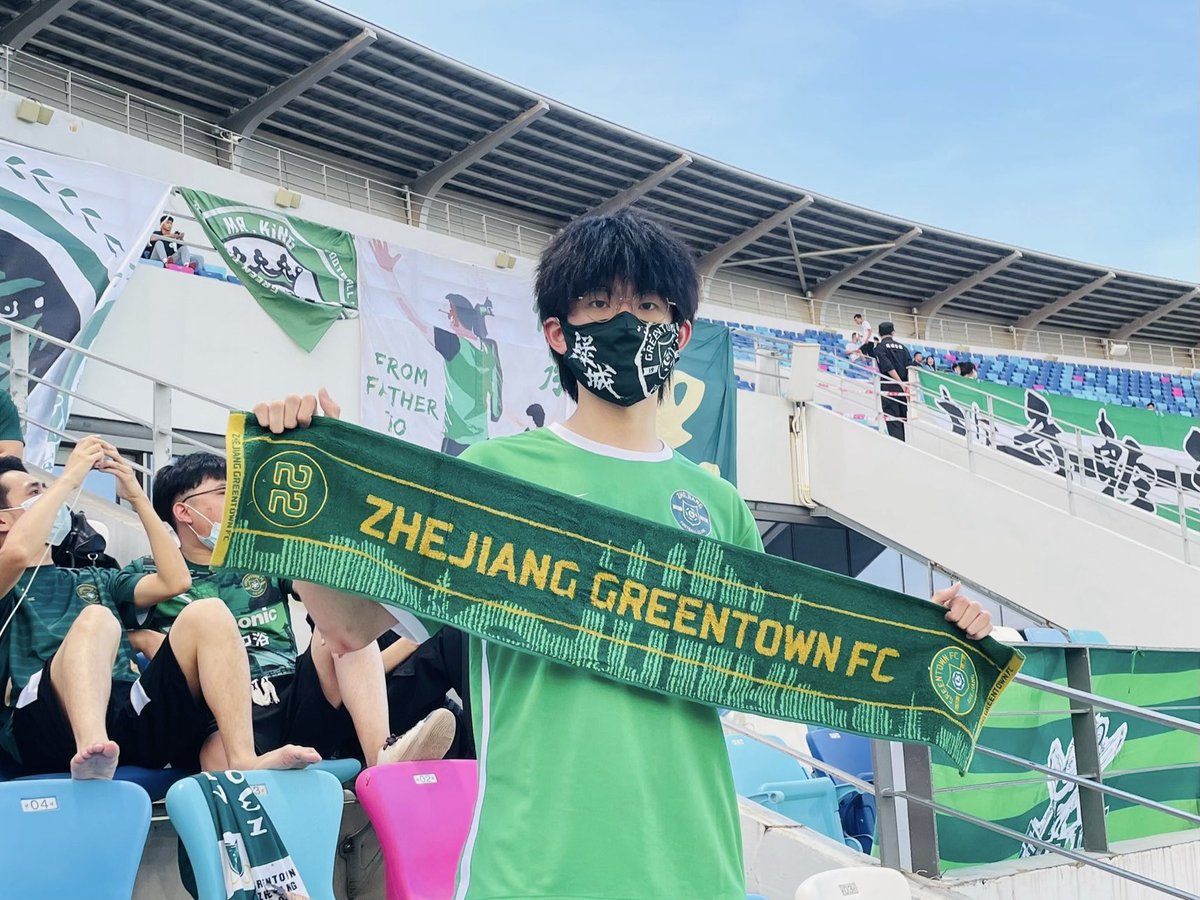 HolmesdaleChina's tweet image. “Go back to your country and support your LOCAL.” 🤬
“Don’t worry, there’s no clash for what I’m doing right now.” 😉
#CSL #ChineseSuperLeague