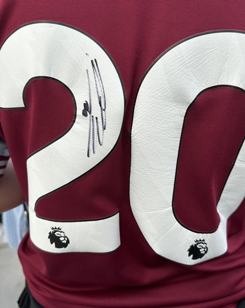 Ryan ⚒️¹ tweet media