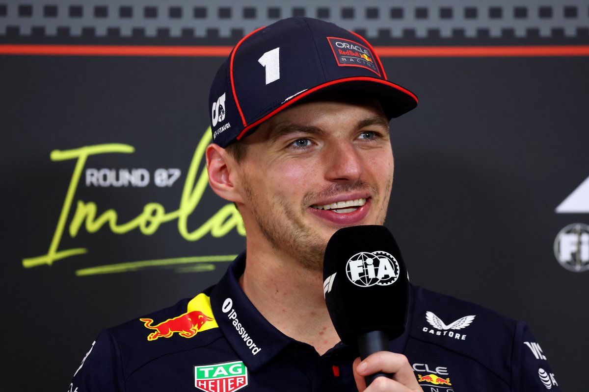 🇮🇹🗣️ | Max: "I got more speed along towards the first corner and had the momentum. Everything happens so fast and you have to be incredibly precise not to go off track, but luckily the grip was good.

I was happy to take over the lead, but I wasn't sure yet how fast we would