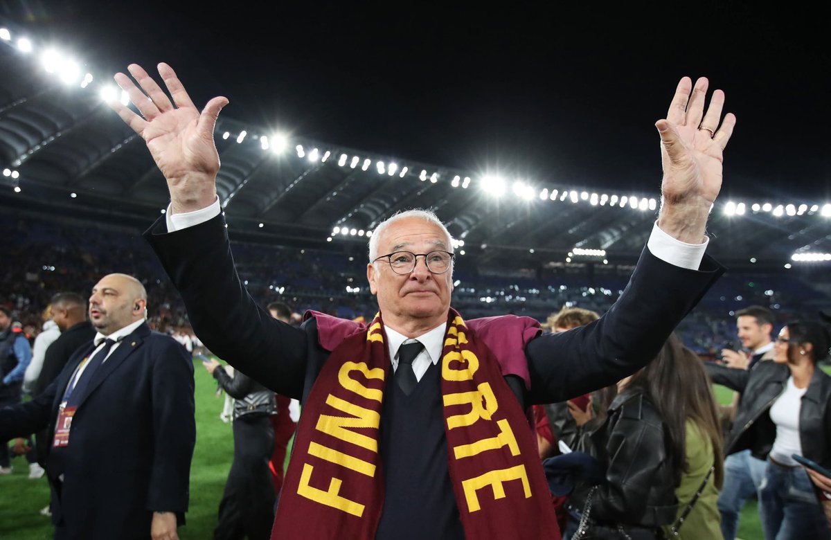 asroma_images's tweet photo. Claudio Ranieri | #RomaMilan https://t.co/5eyePP7ZhT
