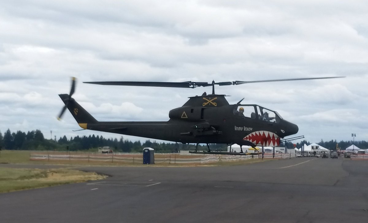 kylewbaxter's tweet photo. 2025 Hillsboro Airshow in the books! https://t.co/DUrhWqZNKD