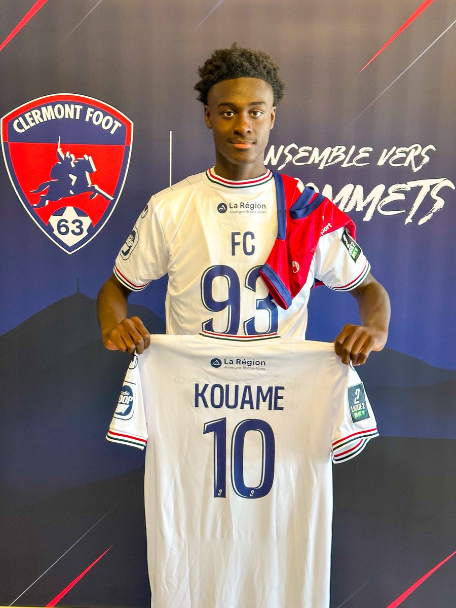Football Club 93 (@fc93officiel) on Twitter photo 🔥 Félicitations à Loïc Kouamé 🔥
Il s’est illustré cette saison avec un titre de champion avec les U18 et 15 matchs en U19 Nationaux 👏
Il s’engage avec <a href="/ClermontFoot/">Clermont Foot 63</a> !
Bonne chance pour la suite Loïc 💪
#FC93 <a href="/District93foot/">DISTRICT 93 DE FOOT ⭐⭐</a> <a href="/LPIFF75/">Ligue de Paris Île-de-France de Football</a> <a href="/nationalfoot_/">NationalFootball 🇫🇷</a> 🔥 Félicitations à Loïc Kouamé 🔥
Il s’est illustré cette saison avec un titre de champion avec les U18 et 15 matchs en U19 Nationaux 👏
Il s’engage avec <a href="/ClermontFoot/">Clermont Foot 63</a> !
Bonne chance pour la suite Loïc 💪
#FC93 <a href="/District93foot/">DISTRICT 93 DE FOOT ⭐⭐</a> <a href="/LPIFF75/">Ligue de Paris Île-de-France de Football</a> <a href="/nationalfoot_/">NationalFootball 🇫🇷</a>