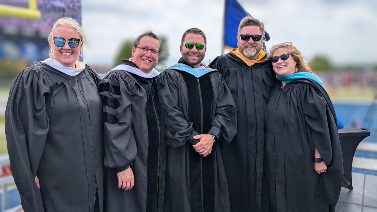 Congratulations to the Class of 2025 Hawks!  Best to you in the future.  A memorable ceremony under the guidance of this administrative team. 
#OPSMakeTodayCount