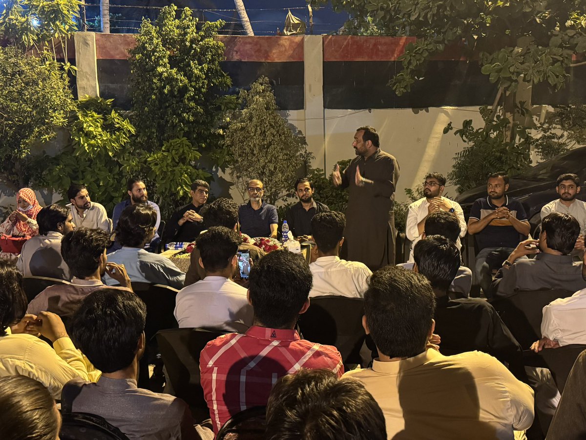 پی ایس ایف کراچی ڈویژن تربیتی نشست 
<a href="/RaufNagori/">Rauf Ahmed Nagori</a> <a href="/EngrMadniRaza/">Engr Madni (Nedian) 🇵🇰</a> <a href="/AkbarGilgiti5/">Akbar Gilgiti</a> <a href="/FGhani22/">Farhan Ghani</a> <a href="/JawaidNagori/">Javaid Nagori</a>