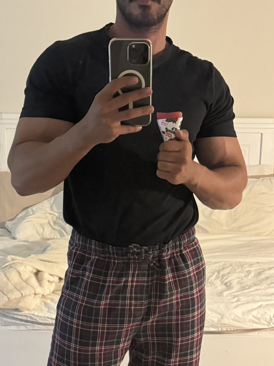 بيتنا اذا جابو بريد kdd كارتين اعرف ان بدا الصيف بشكل رسمي و المكيف لازم يكون 20c