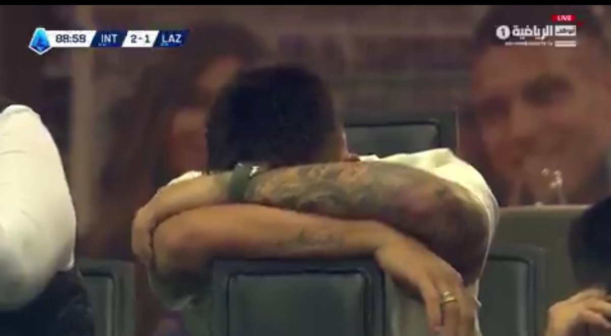 - الحياة صعبة بدون سرقات .. يا زواحف