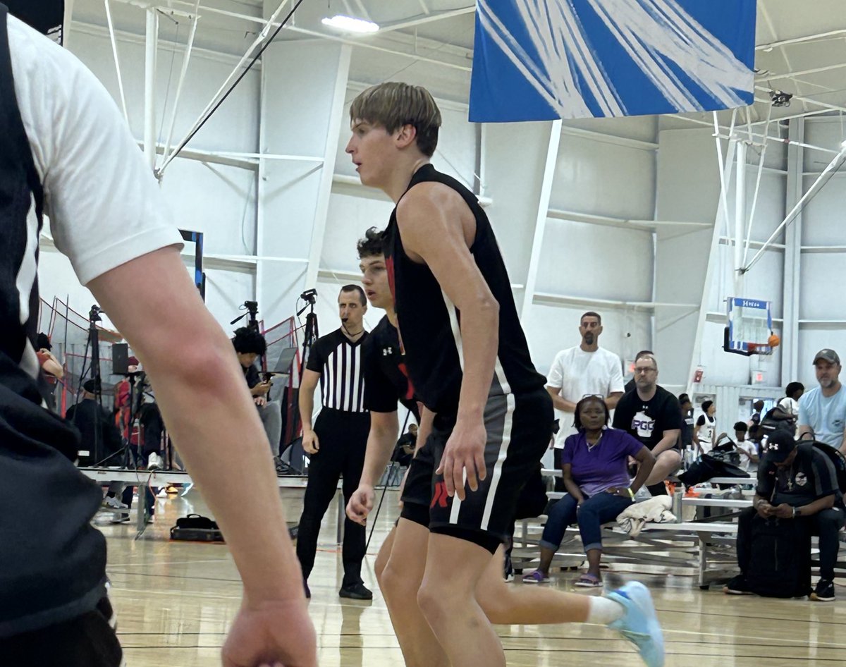 Relentless Hoops (@relentless_hoop) on Twitter photo Good comeback win for 17U Redline this morning to finish their weekend in Ohio.
JaβCari Glover, Nico Searl, and Judge Wilbanks all stepped up down the stretch to help them get the victory. Navy and Hampden-Sydney were among the schools there to watch.
<a href="/RedlineHoops/">Redline Basketball Club GA</a> Good comeback win for 17U Redline this morning to finish their weekend in Ohio.
JaβCari Glover, Nico Searl, and Judge Wilbanks all stepped up down the stretch to help them get the victory. Navy and Hampden-Sydney were among the schools there to watch.
<a href="/RedlineHoops/">Redline Basketball Club GA</a>