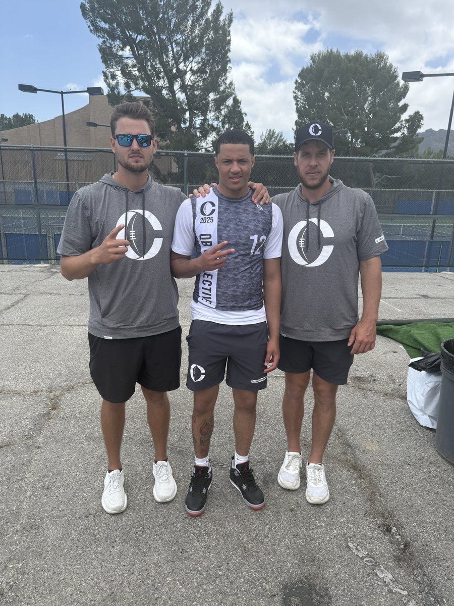 Maj_QB1's tweet image. Thank you @QBCollective for the opportunity to come learn from the best of best!! @jarredpark190 @QBCoachPreston