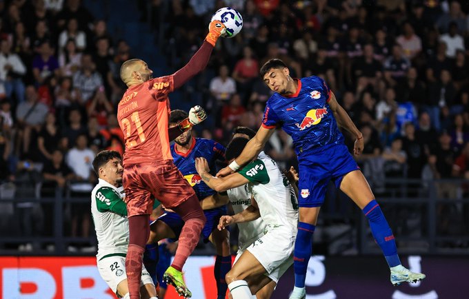 FIM DE JOGO! Palmeiras sofre, porém vira contra o Bragantino e ganha fora de casa