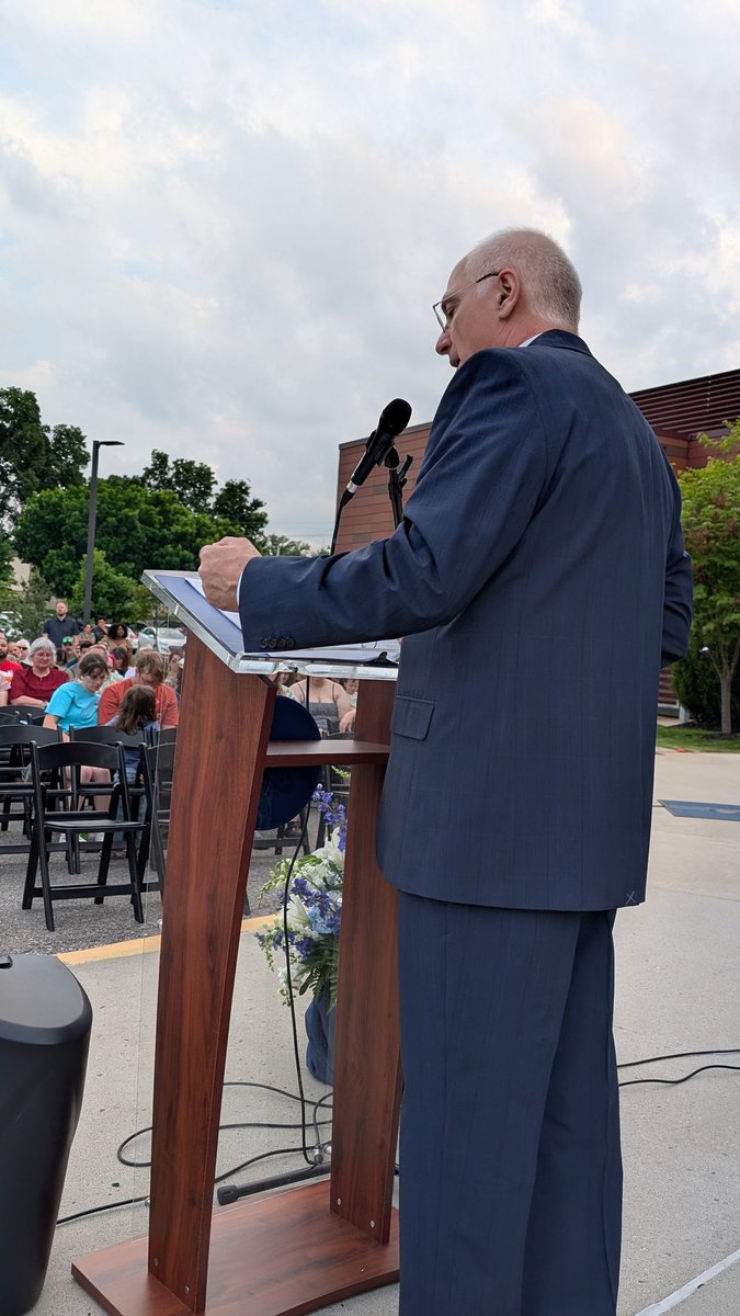 The 2025 graduation season started earlier this week with Step Up Commencement. Congratulations to the graduates and their families.  The support of Seth Schwieterman, Russ Munyan, Bobbie Truitt, &amp; Dr. Joy Dandridge cannot go without mention. 
#OPSMakeTodayCount