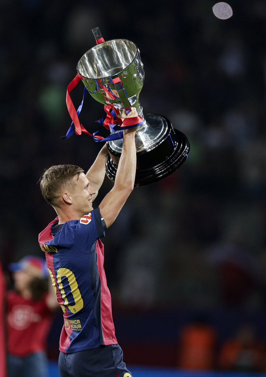 daniolmo7's tweet image. Culers, ja la tenim a casa! 💙❤️