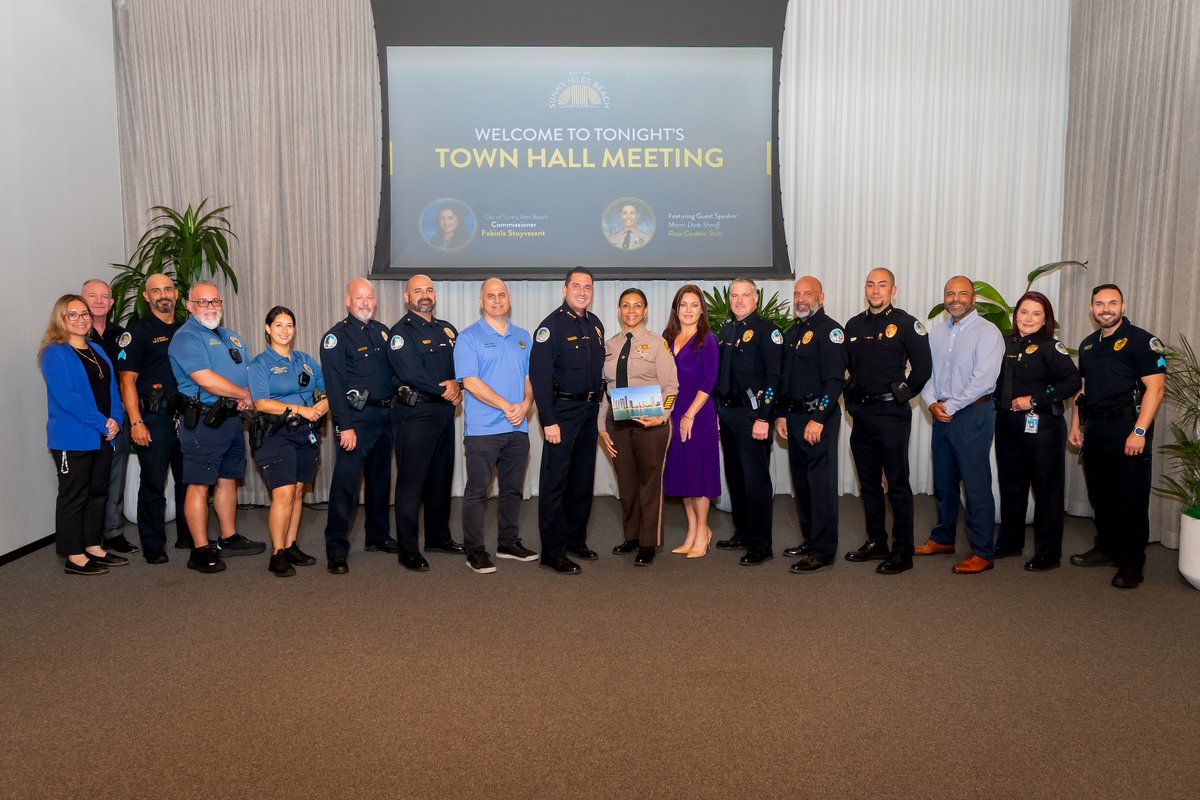 Sunny Isles Beach officers, Chief Santiago, &amp; Command Staff joined Commissioner Stuyvesant’s Town Hall with Miami-Dade Sheriff Rosie Cordero-Stutz. The Q&amp;A covered resident concerns, highlighting our strong partnership with MDSO and shared commitment to keeping residents safe.